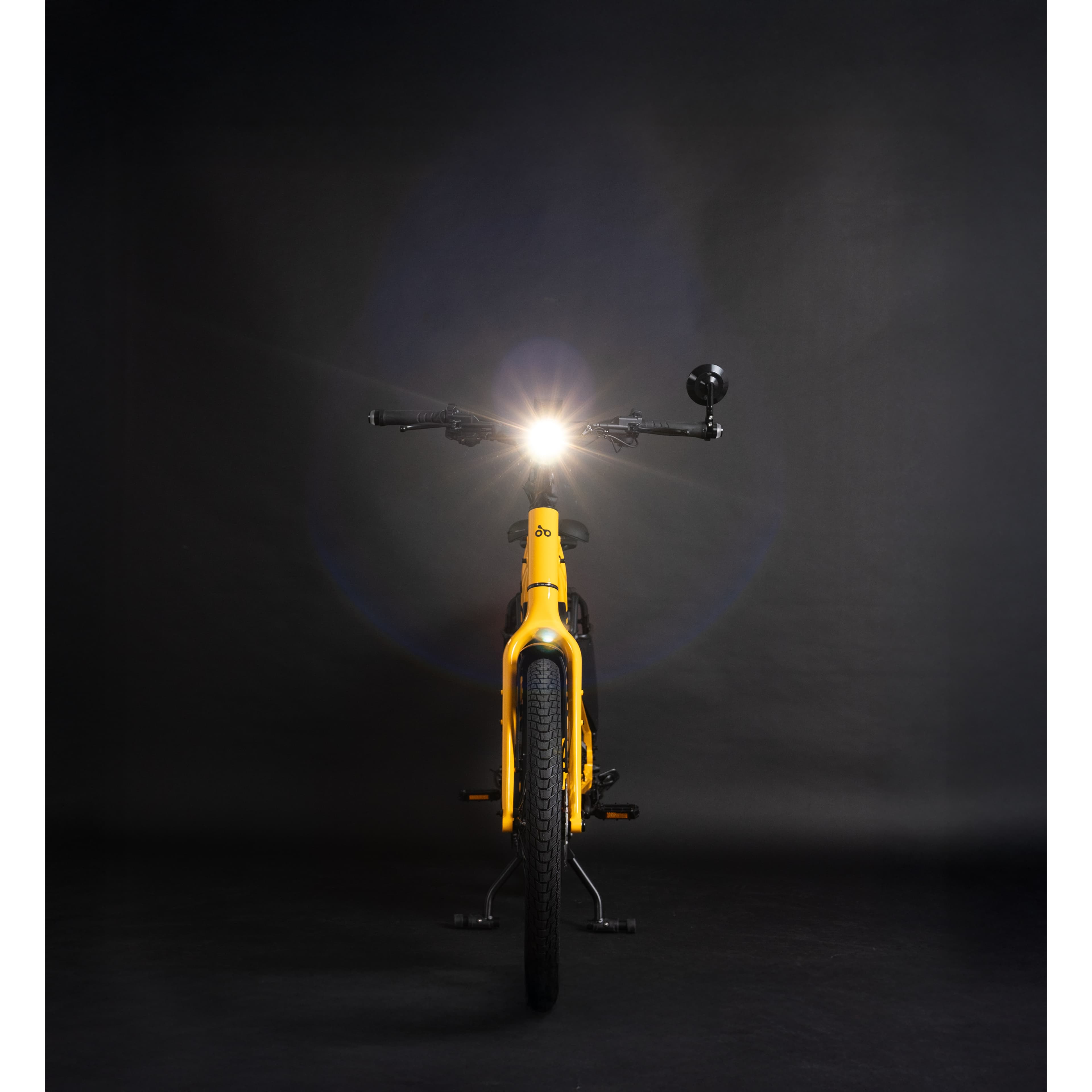 2653e39c232588619efa645f10807e0cefe944ce_Miloo_Studio_Cargo_Jaune_3.jpg