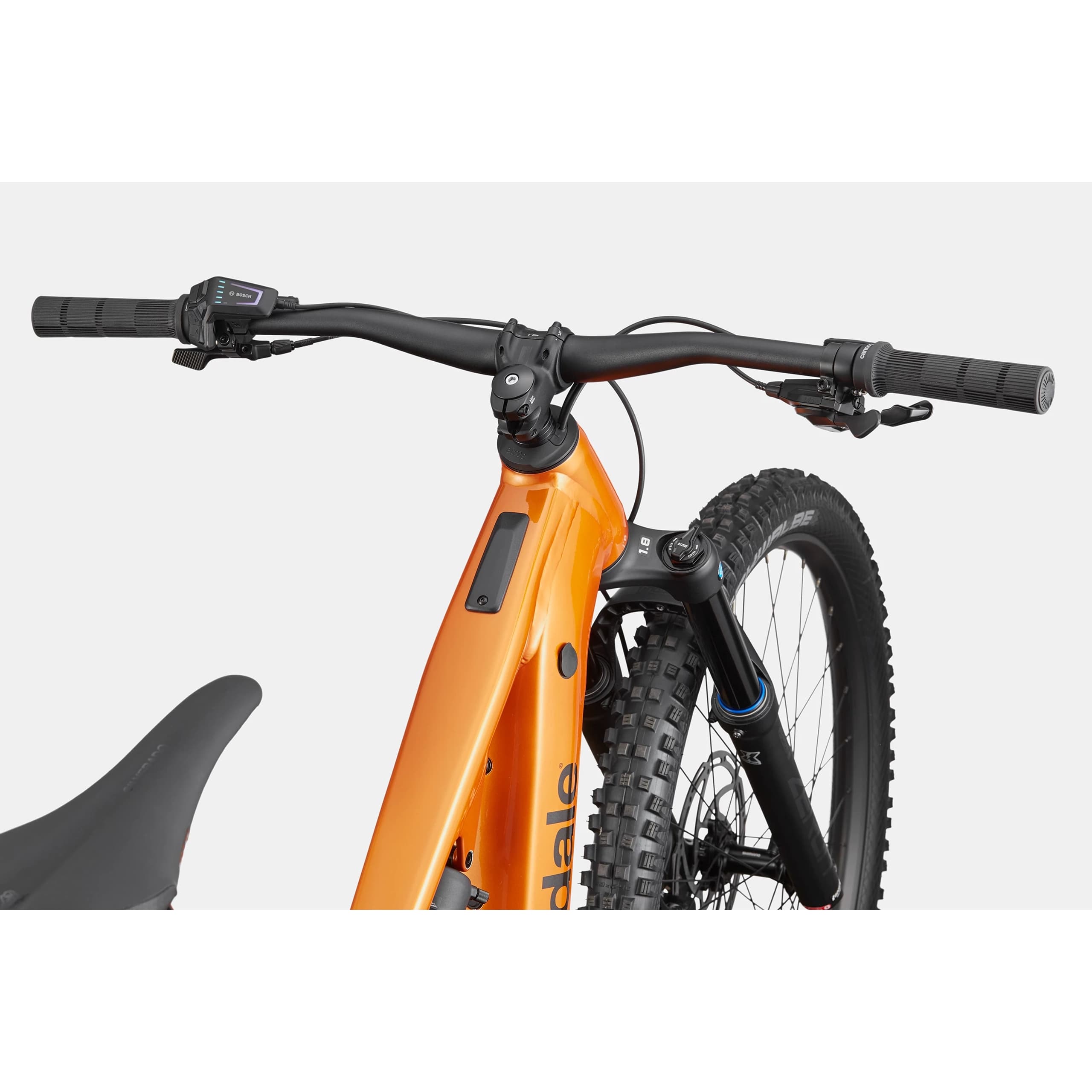 4ff18047d1a61696dad620e21e8f10ee6fcdb8a8_Moterra_4_orange_3.jpg