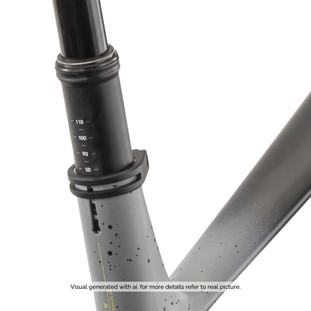 c7cfd60c8a8d5a43243919f91380ea039d3b2207_Raymon_Vamok_Pure_grey5.jpg